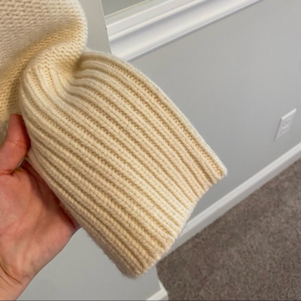 TOMORROWLAND Cream Blue Red Striped Wool V Neck Sweater Small - Picture 16 of 16